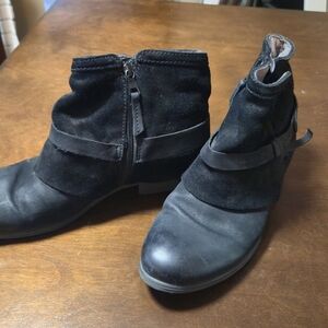 Miz Mooz Black Leather Ankle Boots